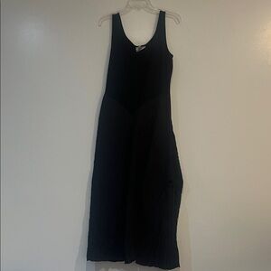 Elegant Black Sleeveless Dress